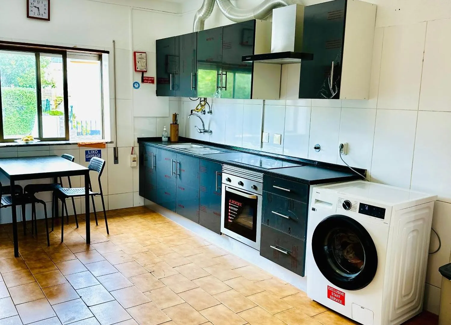 Portimao Central Holiday Guesthouse Portugalia